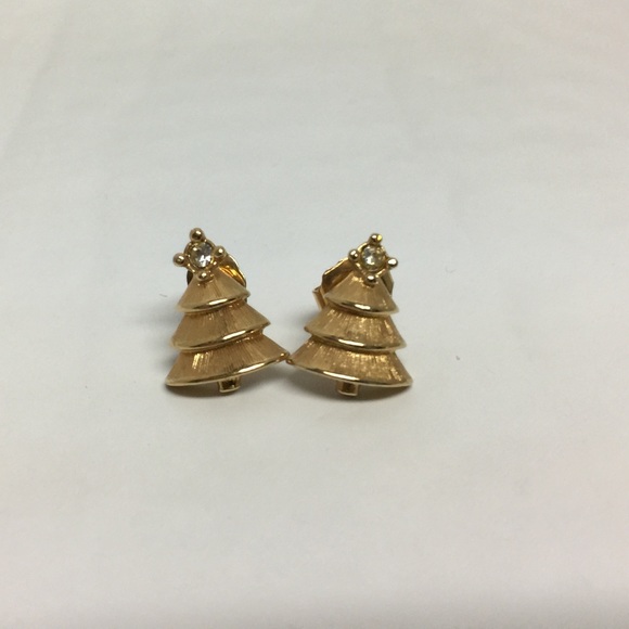 AVON Christmas Tree Earrings Rhinestone Vintage - Picture 1 of 3